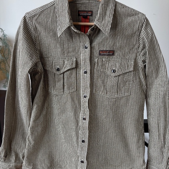 Patagonia Striped Button Down Shirt - Picture 2 of 8
